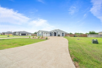 3726 Amanda Ln, Robstown, TX 78380