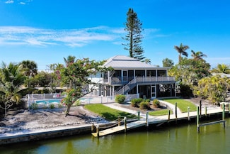 926 Lindgren Blvd, Sanibel, FL 33957