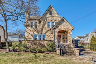 3017 Woodlawn Ave SW, Roanoke, VA 24015
