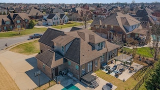 2827 Craythorne Dr, Murfreesboro, TN 37129