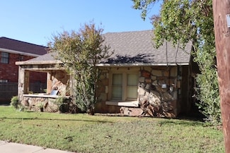 544 N Clinton St, Stephenville, TX 76401