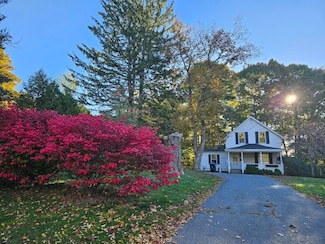 292 Main St, Orono, ME 04473