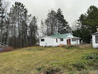 5481 Jean Duluth Rd, Duluth, MN 55803