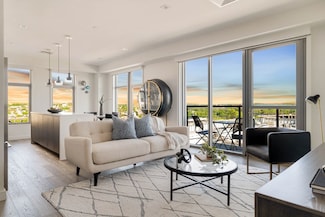 375 Canal St Unit 1014, Somerville, MA 02145
