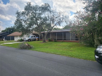 1634 Dolphin Dr, Saint Cloud, FL 34771