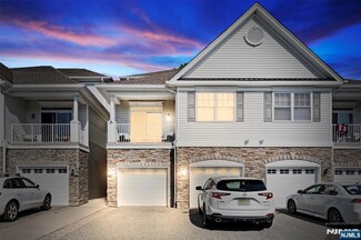 6 Elston Ct, Haskell, NJ 07420