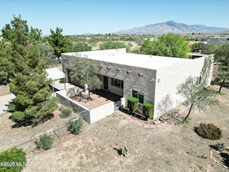 3138 W Green Park Dr, Benson, AZ 85602