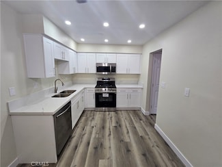 220 12th St Unit 7, Huntington Beach, CA 92648
