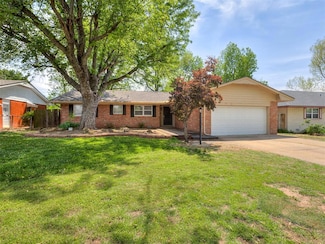 2222 Iowa St, Norman, OK 73069