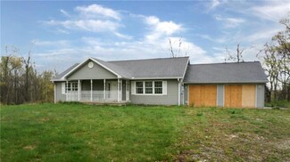 6258 Eldridge Rd, Terre Haute, IN 47802