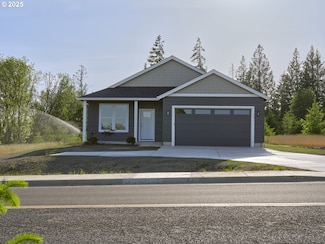 521 Kakela Rd, Winlock, WA 98596
