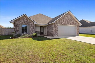 41678 Shallow Bend Dr, Ponchatoula, LA 70454