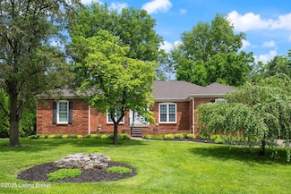 2205 Bell Tavern Ct, Louisville, KY 40207