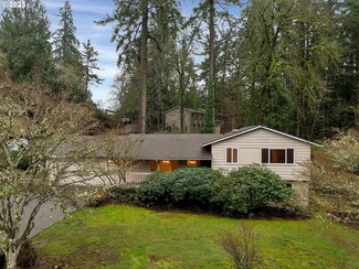 6128 SW Nevada Ct, Portland, OR 97219