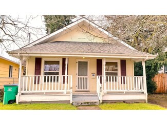 6211 SE 86th Ave, Portland, OR 97266