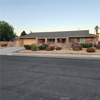 28370 Portsmouth Dr, Sun City, CA 92586