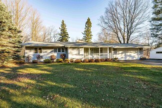 3742 Stebner Rd, Hermantown, MN 55811