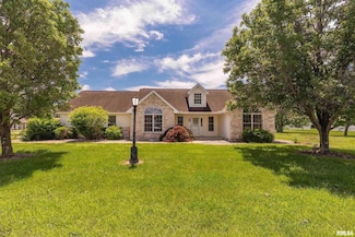 501 Bogie Dr, Herrin, IL 62948