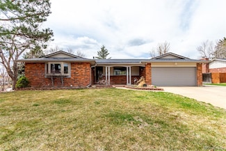 699 S Oswego St, Aurora, CO 80012