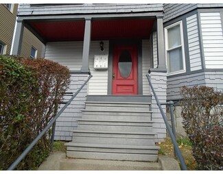 35 Dartmouth St, Worcester, MA 01604