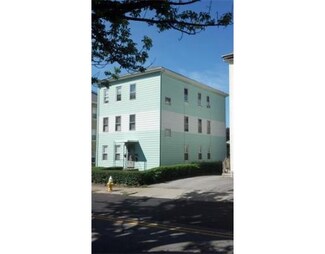 214 Vernon St, Worcester, MA 01607
