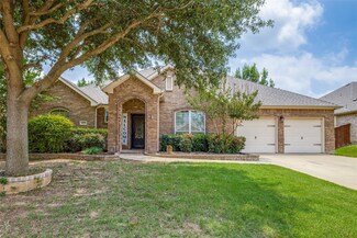 1101 Sunland Ct, Mansfield, TX 76063