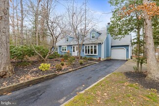 2 Tiverstock Dr, Elmer, NJ 08318