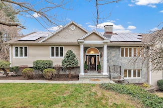 28 Hillside Dr, Easton, CT 06612