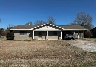 1120 E 4th St, Carlisle, AR 72024