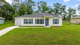 185 Malauka Loop, Ocklawaha, FL 32179