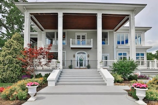 7228 James Hill Dr, Cincinnati, OH 45230