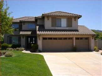 19524 Cortina Ct, Salinas, CA 93908