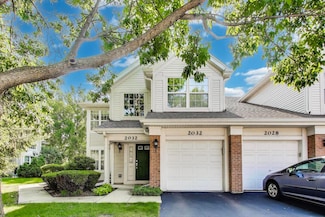 2032 Avalon Ct Unit 221J2, Northbrook, IL 60062