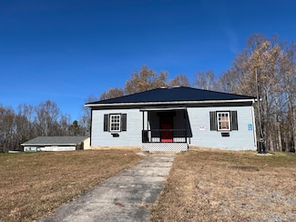 2654 Pinhook Rd, Peterstown, WV 24963
