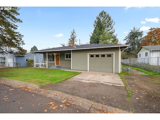 3018 W Filbert Ave, Roseburg, OR 97471