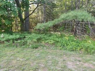 77 Center St, Nobleboro, ME 04555