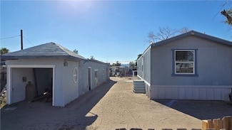 10025 S Driftwood Cir, Mohave Valley, AZ 86440