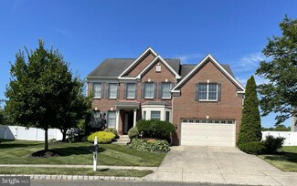 27 Banbury Rd, Lumberton, NJ 08048