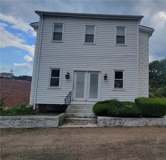 19 Phenix Ave, West Warwick, RI 02893