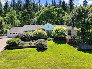 2095 Fairmount Blvd, Eugene, OR 97403