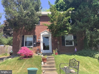 340 Morris Ave, Crum Lynne, PA 19022
