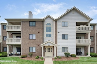 3507 Lennox View Ct Unit 102, Louisville, KY 40299