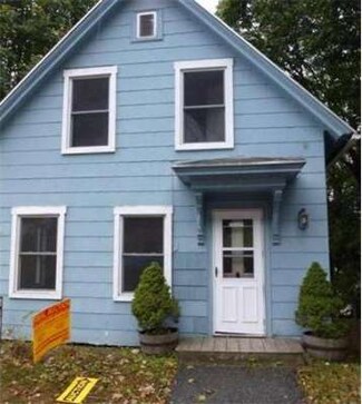 13 Minthorne St, Worcester, MA 01603