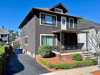 8 Fairfax St Unit 2, Somerville, MA 02144