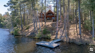 336 Oseetah Park Rd, Saranac Lake, NY 12983
