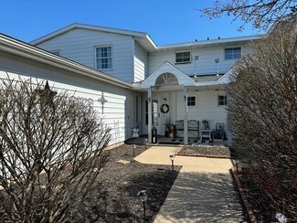 53 Maine Rd, Plattsburgh, NY 12903