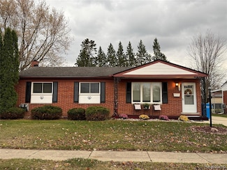 740 Sheffield Dr, Madison Heights, MI 48071