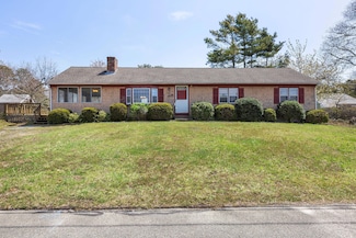 84 Cynthia Ln, Dennis Port, MA 02639