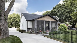 514 NW Main St, Lee's Summit, MO 64063