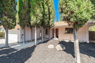 611 Tennis Ln, Tracy, CA 95376